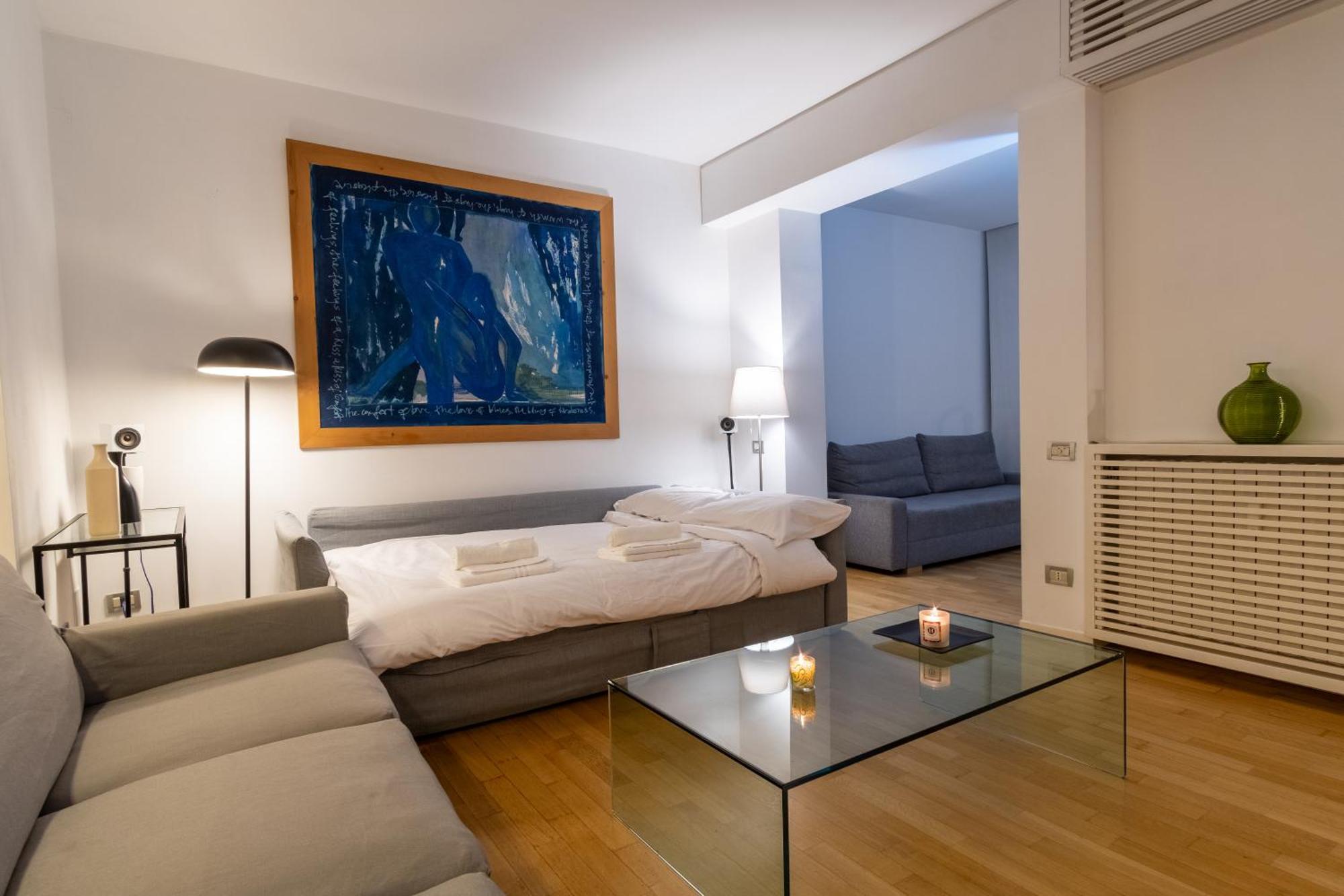 Attic With Terrace And Jacuzzi - Luxury Apartment Rome Exterior photo