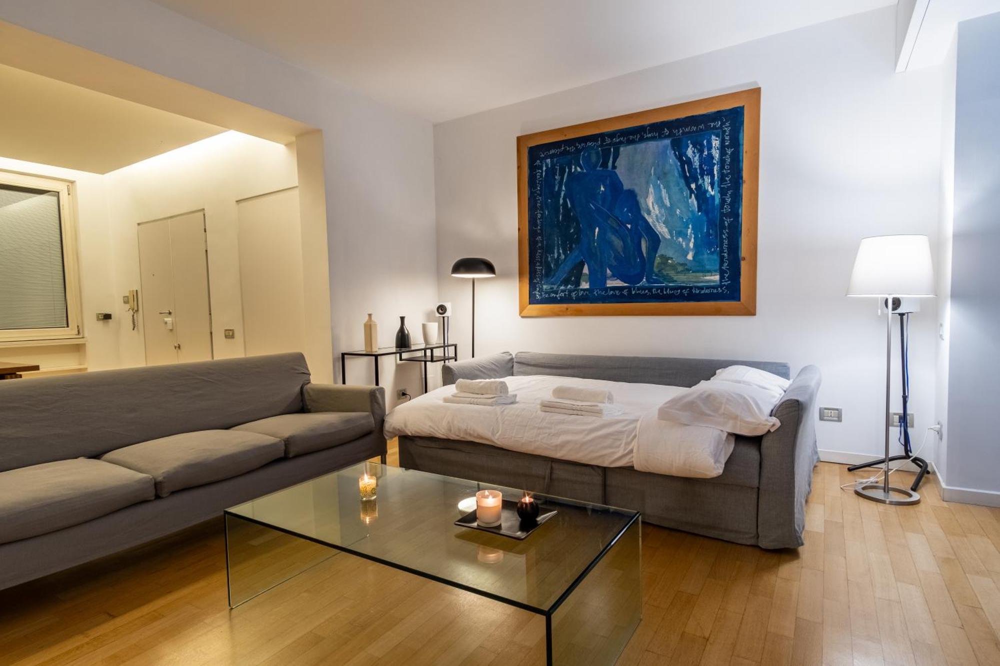 Attic With Terrace And Jacuzzi - Luxury Apartment Rome Exterior photo